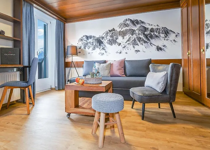 酒店 Boutique Olympia 3*